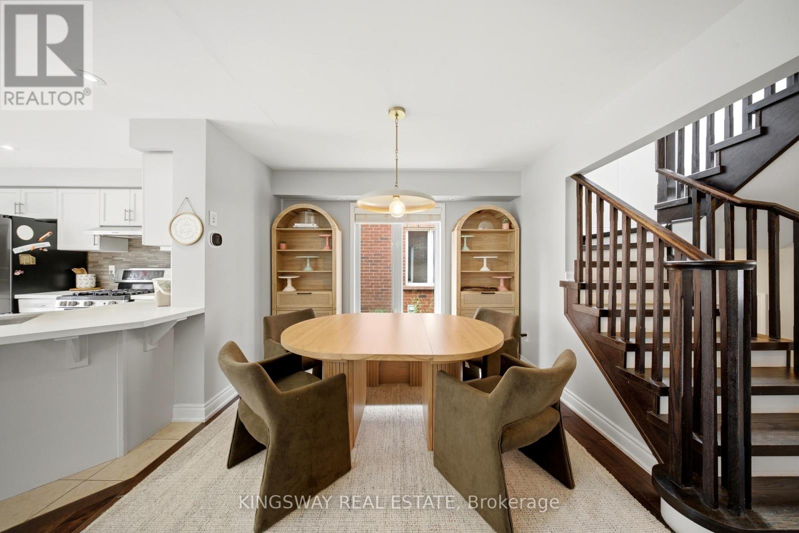 1032 Diefenbaker Street, Milton, Ontario  L9T 8H2 - Photo 4 - W13565144