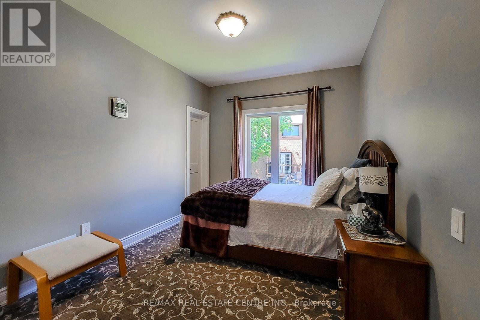 656 Highvalley Road, Hamilton, Ontario  L9G 4E9 - Photo 24 - X13565076