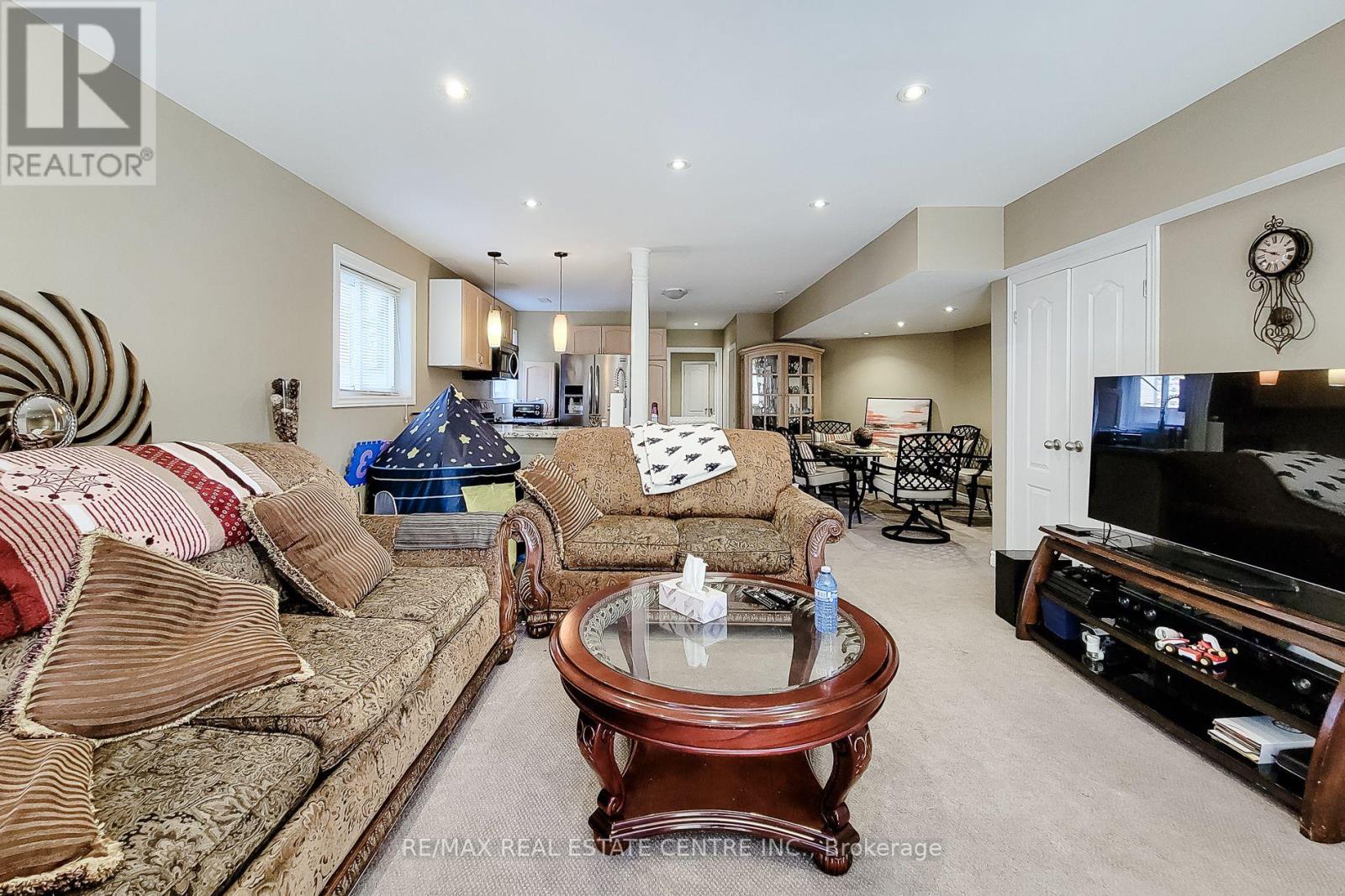 656 Highvalley Road, Hamilton, Ontario  L9G 4E9 - Photo 37 - X13565076