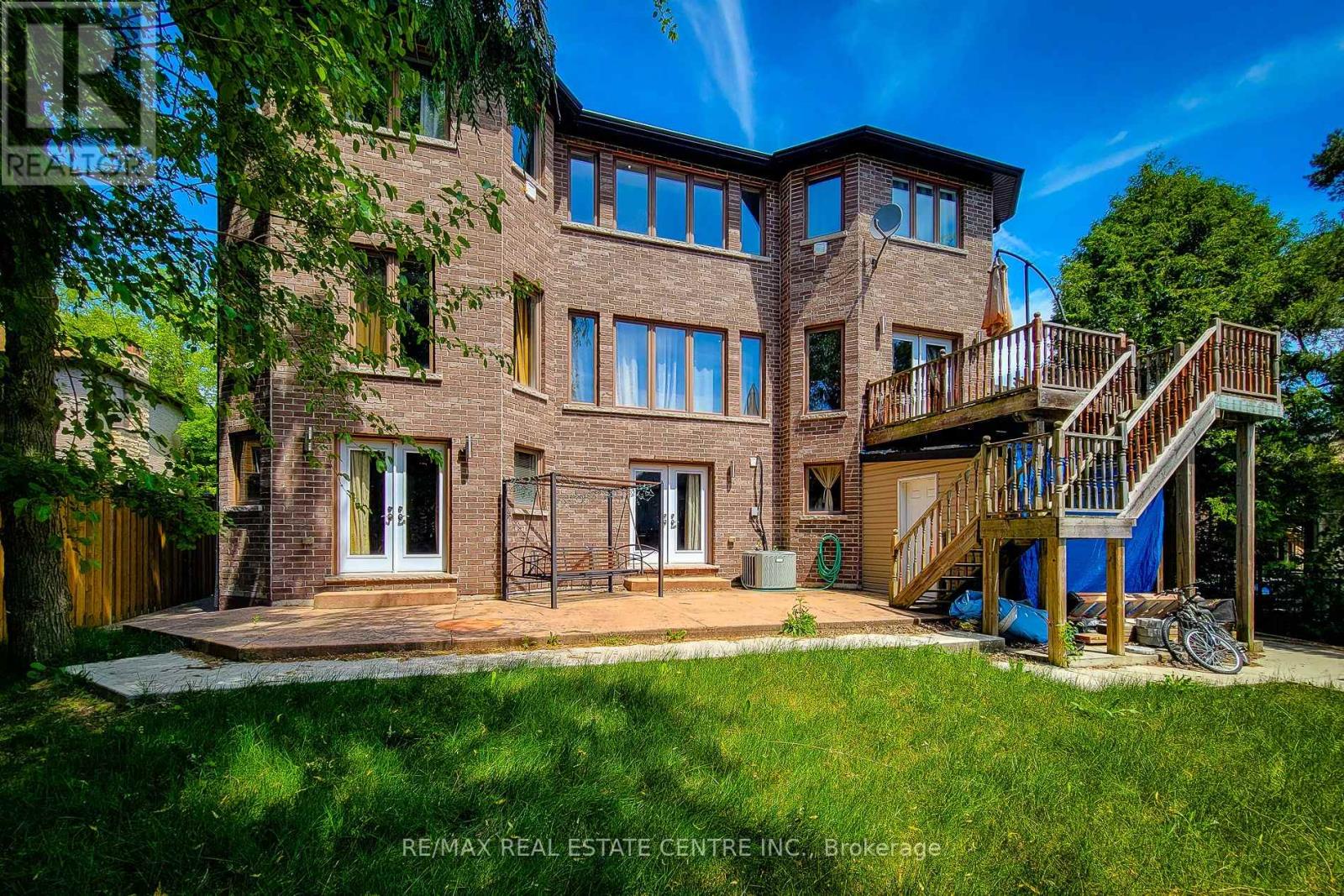656 Highvalley Road, Hamilton, Ontario  L9G 4E9 - Photo 40 - X13565076