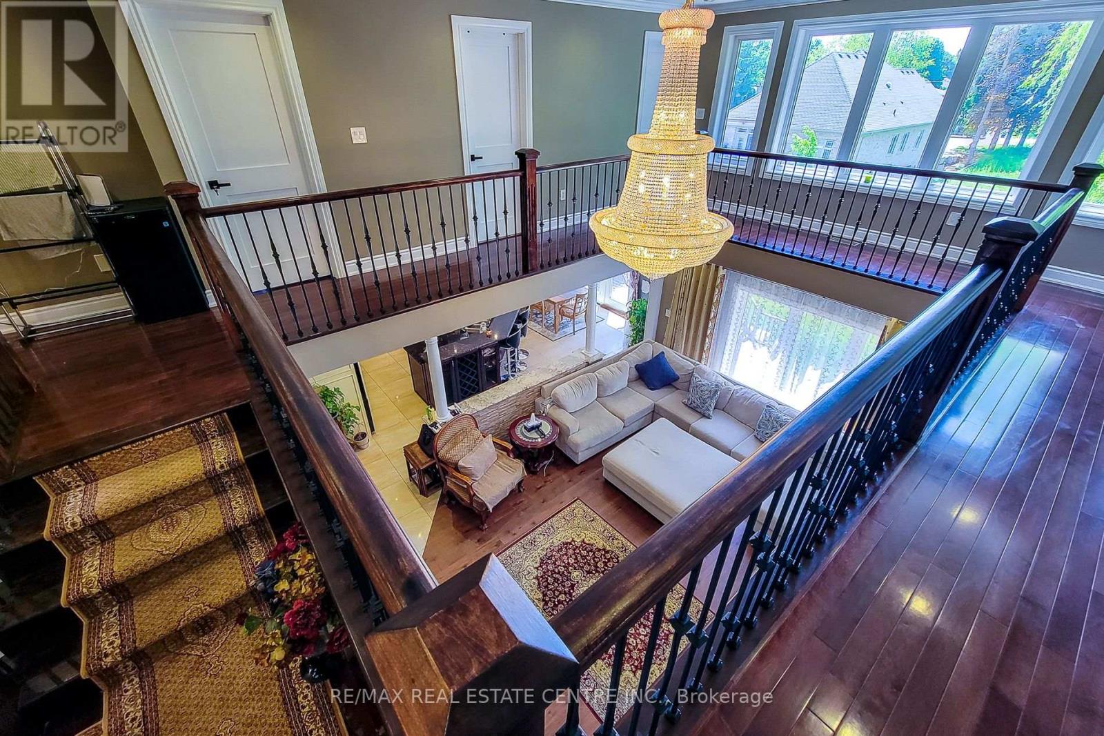 656 Highvalley Road, Hamilton, Ontario  L9G 4E9 - Photo 9 - X13565076