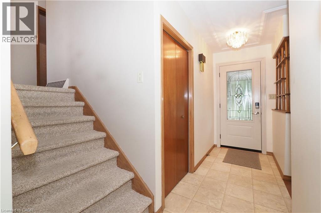401 Forest Hill Drive, Kitchener, Ontario  N2M 4H3 - Photo 13 - 40845655