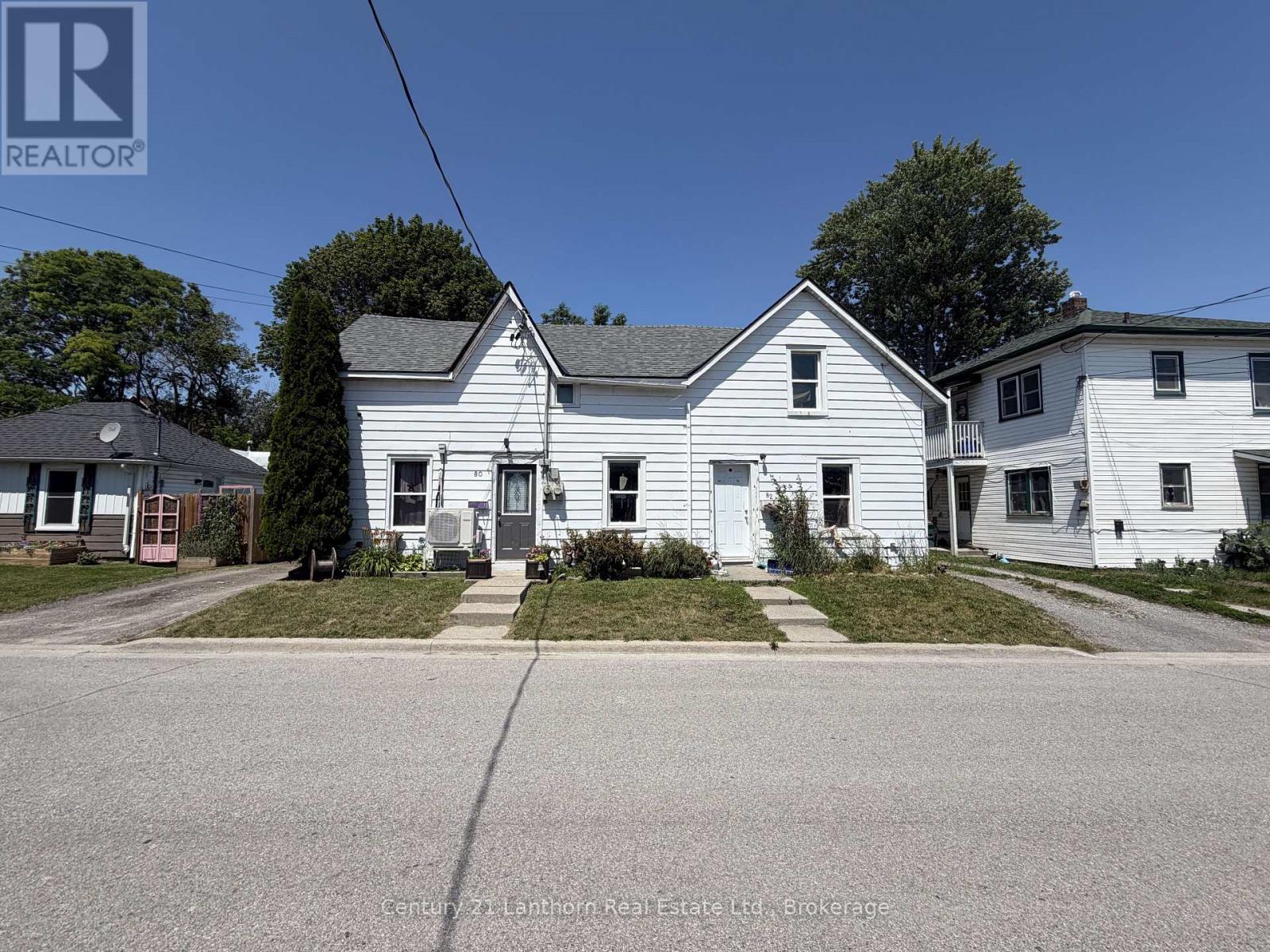 80-82 John Street, Quinte West, Ontario  K8V 1K1 - Photo 2 - X13565332