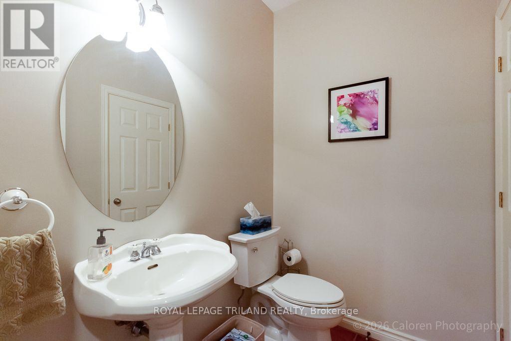 321 Hartson Road, London North, Ontario  N6H 5C2 - Photo 33 - X13565300