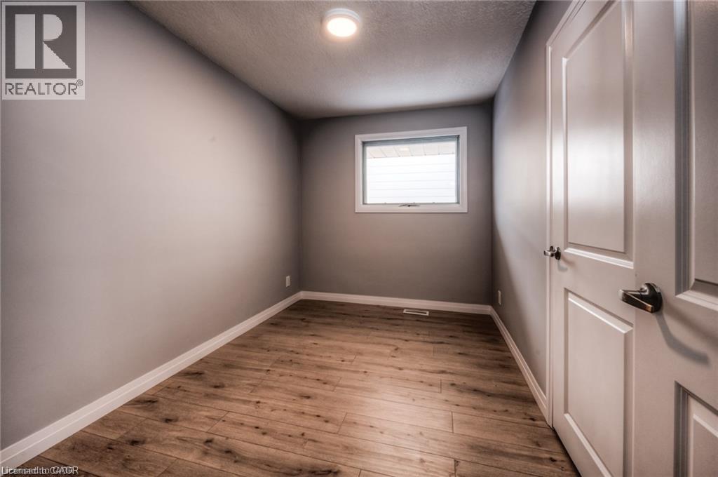 33 Ruskview Road, Kitchener, Ontario  N2M 4S1 - Photo 17 - 40847353