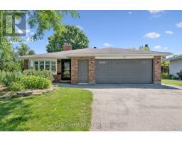 7 TEAKWOOD PLACE, guelph (victoria north), Ontario