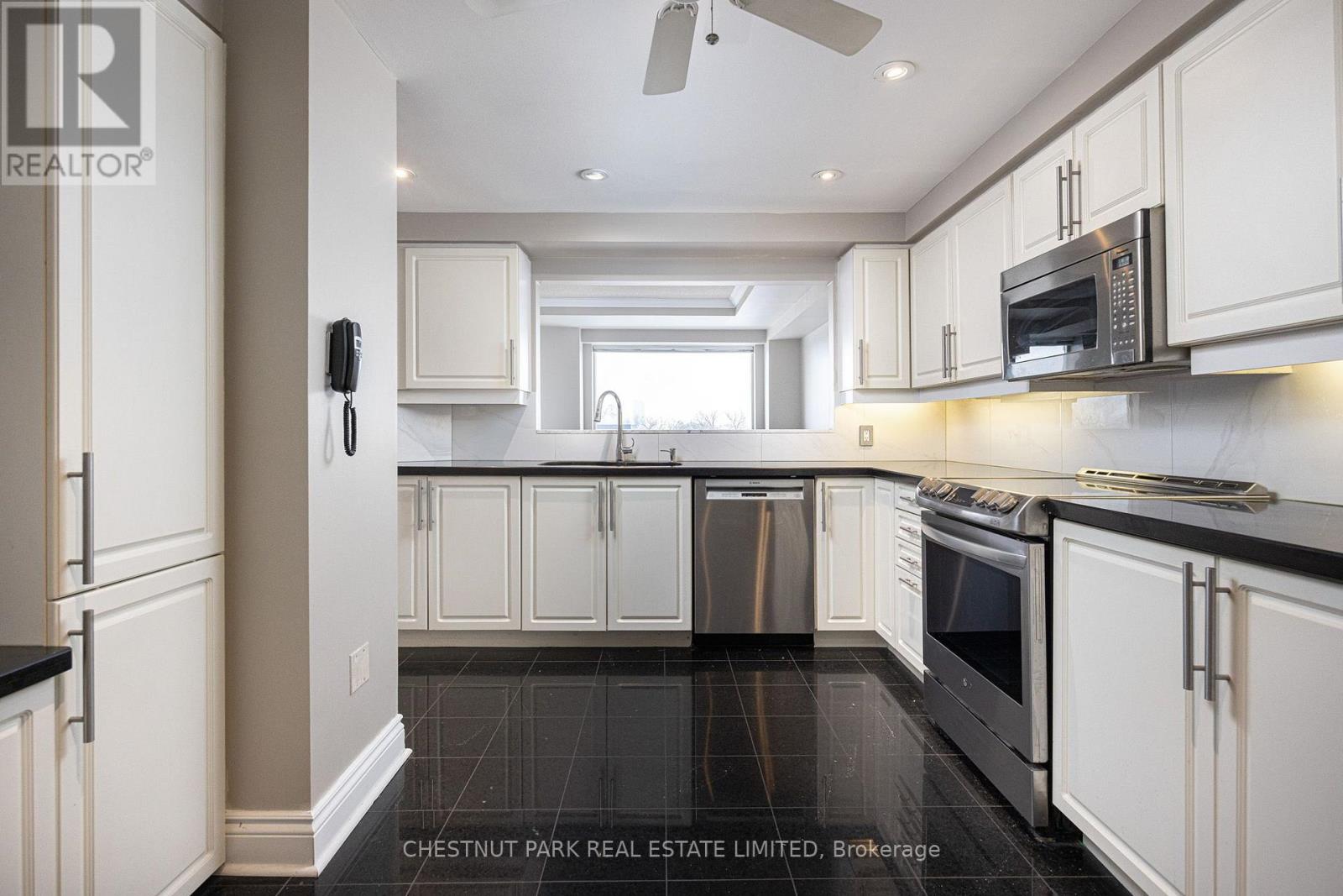 607 - 1818 Bayview Avenue, Toronto, Ontario M4G 4G6 - Photo 8 - C13565244