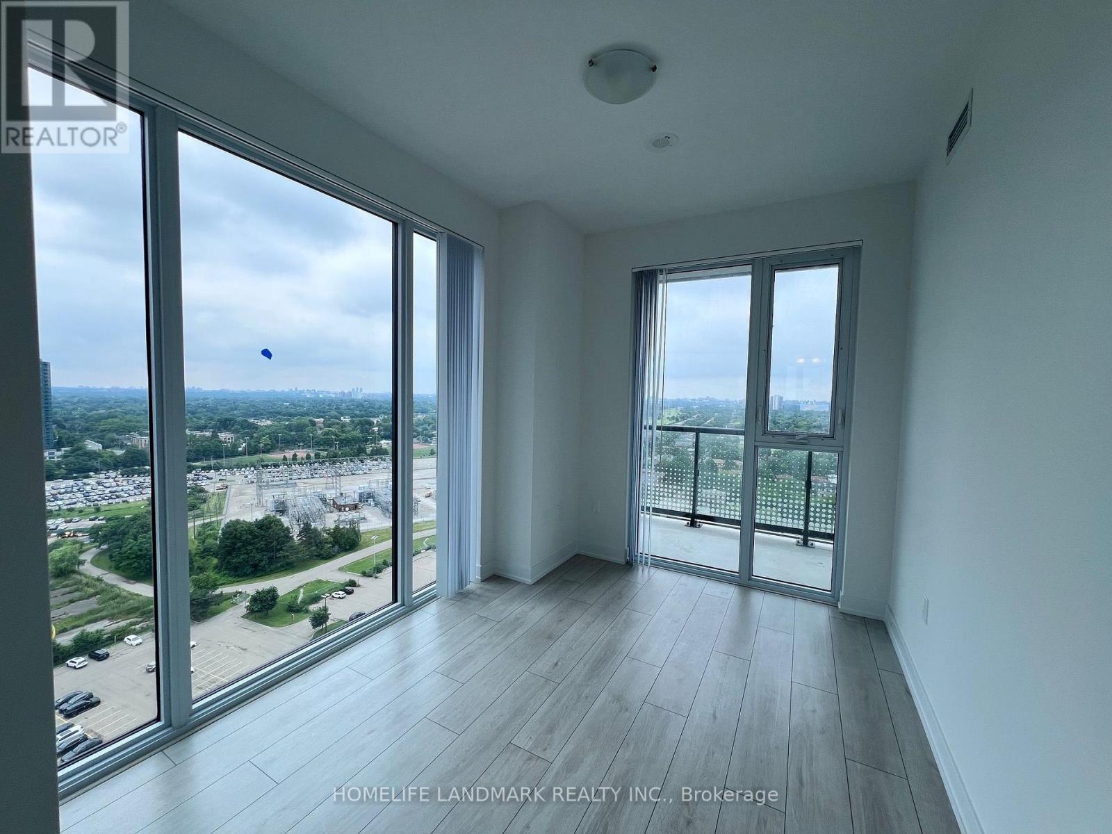 2223 - 5858 Yonge Street, Toronto, Ontario  M2M 0C6 - Photo 2 - C13565274