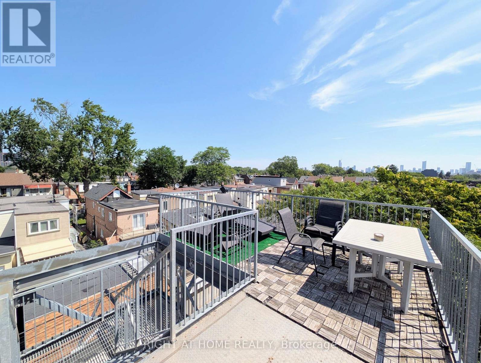 1 - 189 Sheridan Avenue, Toronto, Ontario  M6H 3M5 - Photo 12 - C13565280