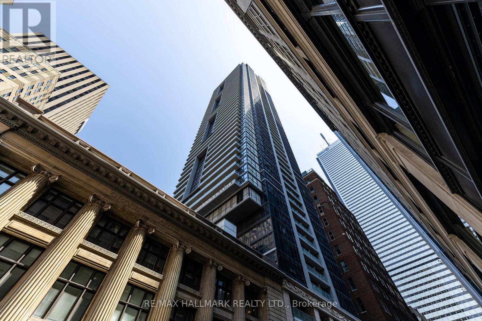 3317 - 70 Temperance Street, Toronto, Ontario  M5H 4E8 - Photo 2 - C13565292