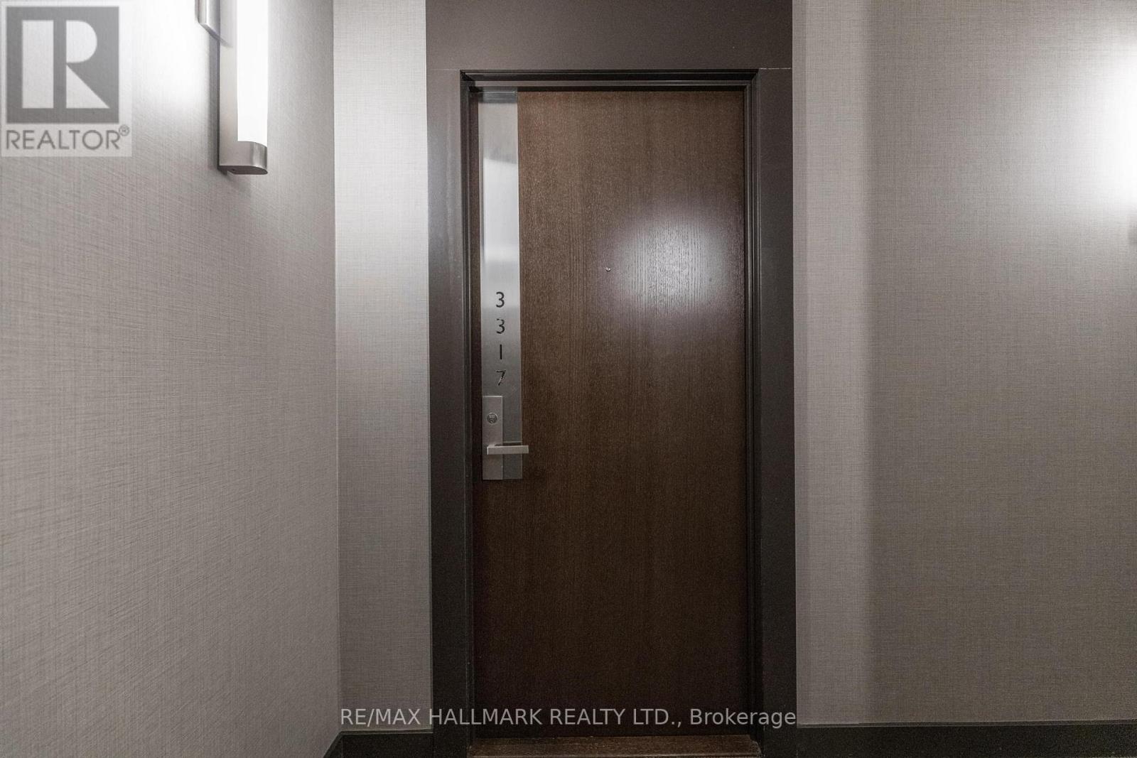 3317 - 70 Temperance Street, Toronto, Ontario  M5H 4E8 - Photo 5 - C13565292