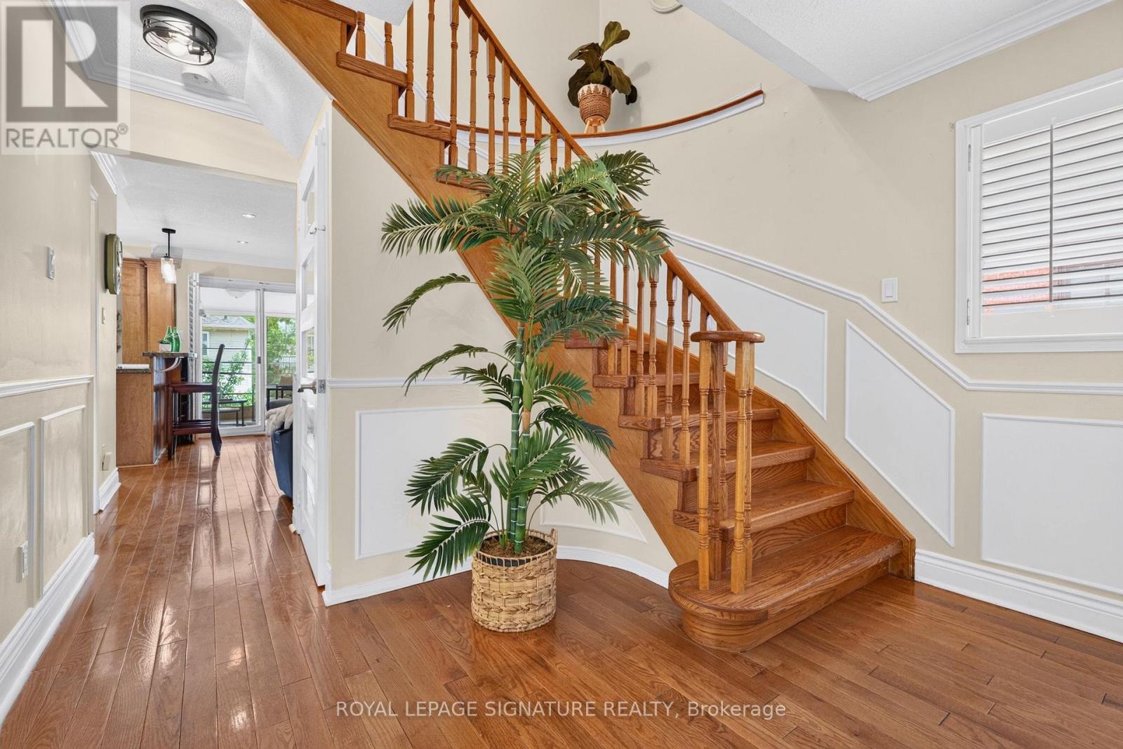 1642 Pepperwood Gate, Pickering, Ontario  L1X 2K1 - Photo 9 - E13565308