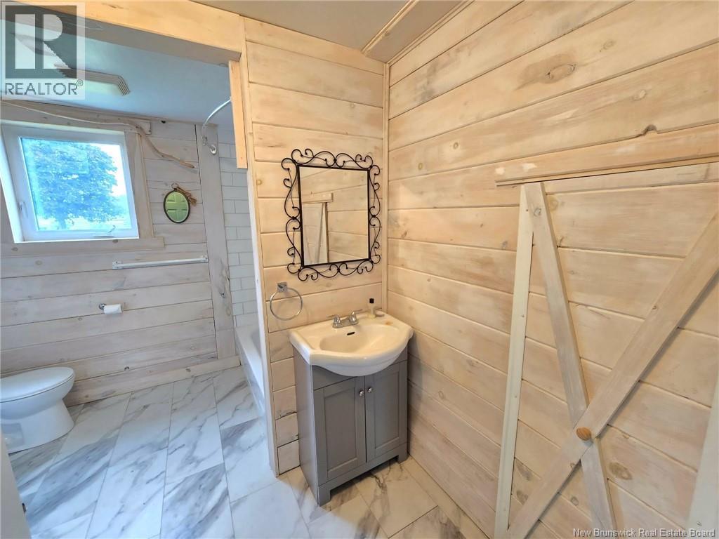 1073 Route 134, Petit-Rocher, New Brunswick  E8J 1B8 - Photo 21 - NB144095