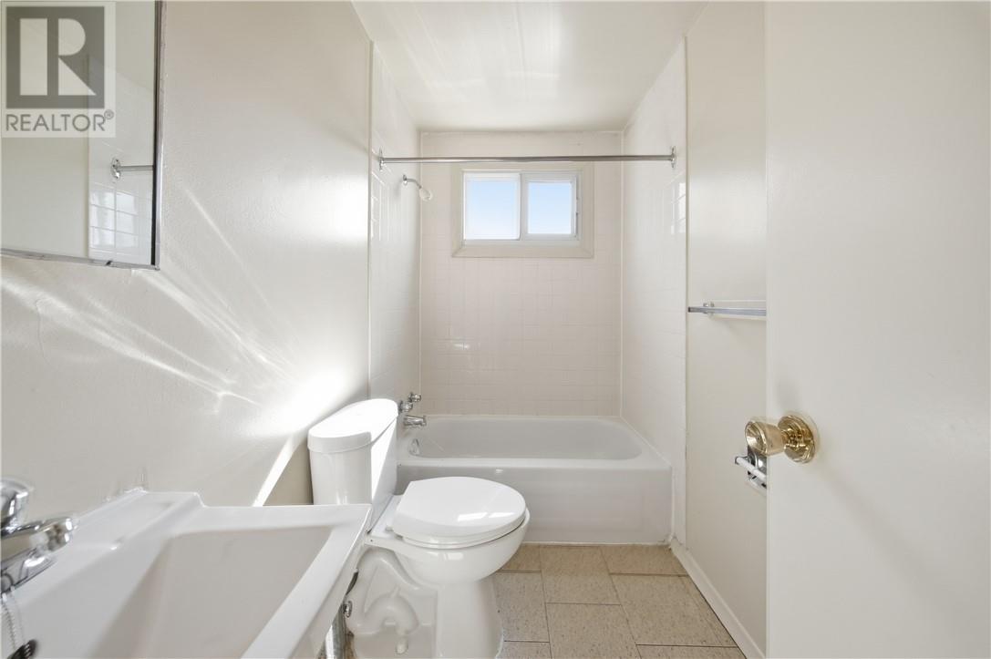 116 & 120 Charlotte Avenue, Chelmsford, Ontario  P0M 1L0 - Photo 16 - 2129197