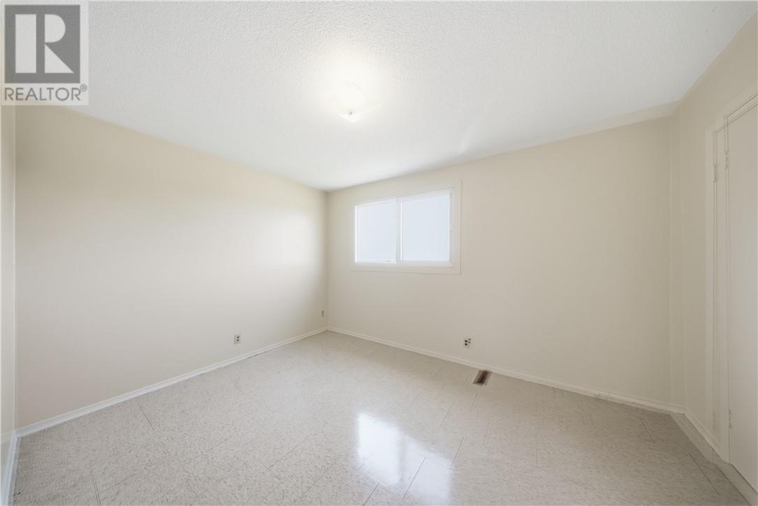 116 & 120 Charlotte Avenue, Chelmsford, Ontario  P0M 1L0 - Photo 2 - 2129197