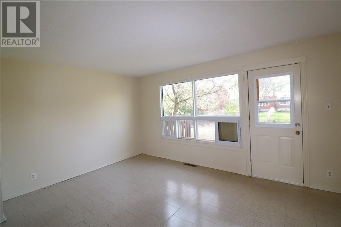 116 & 120 Charlotte Avenue, Chelmsford, Ontario  P0M 1L0 - Photo 26 - 2129197