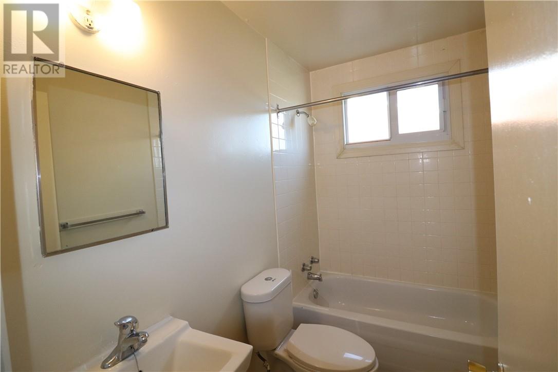 116 & 120 Charlotte Avenue, Chelmsford, Ontario  P0M 1L0 - Photo 36 - 2129197