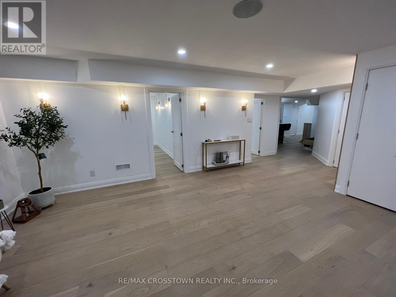 B - 492 Greenwood Drive, Essa, Ontario  L3W 0R4 - Photo 12 - N13542920