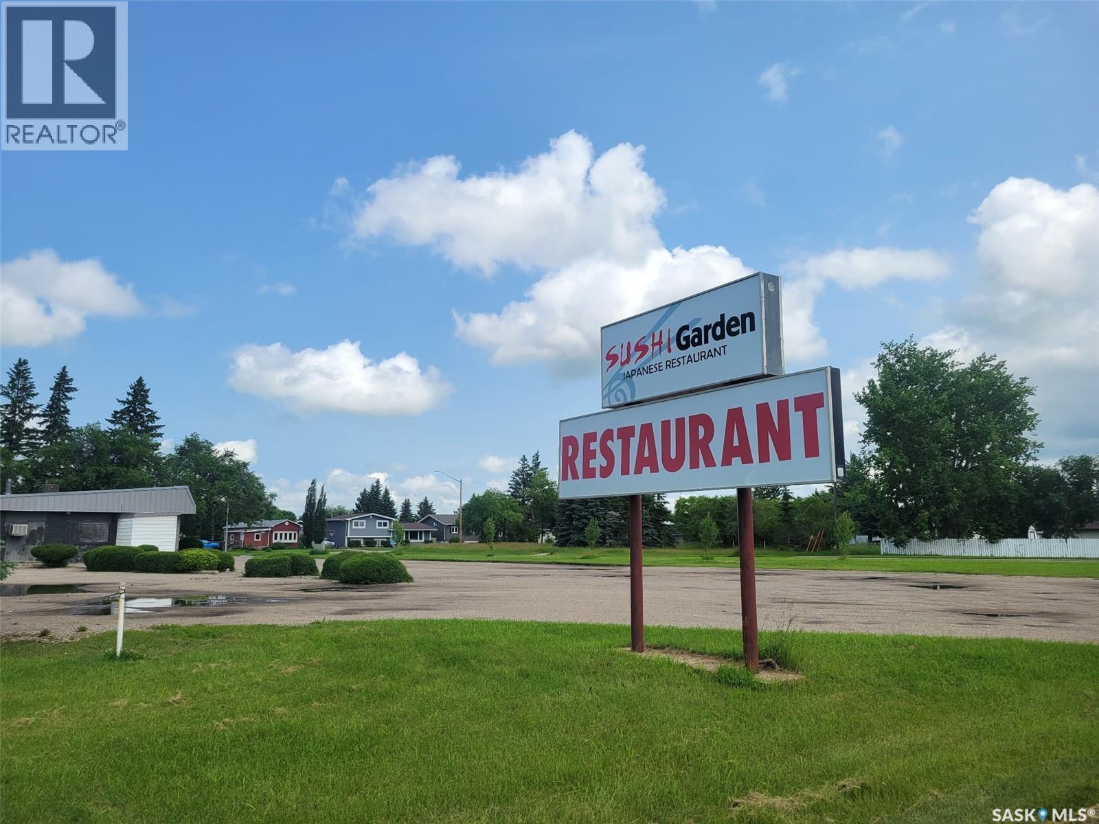 702 3rd AVENUE W, Melville, Saskatchewan