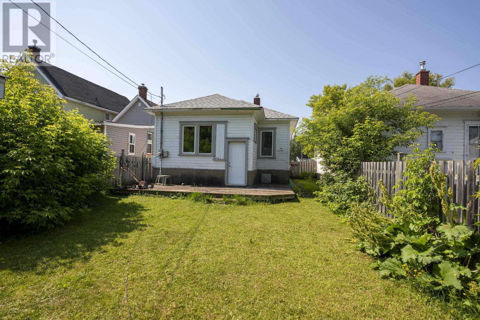 337 Heron St, Thunder Bay, Ontario  P7C 2M7 - Photo 32 - TB2601798