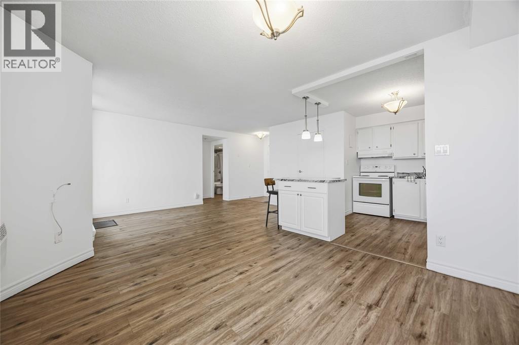 155 Front Street North Unit# 1004, Sarnia, Ontario  N7T 7V6 - Photo 10 - 26015094