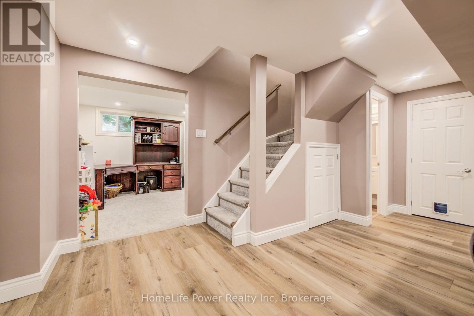 41 Mcniven Road, Hamilton, Ontario  L9G 3T3 - Photo 32 - X13565590