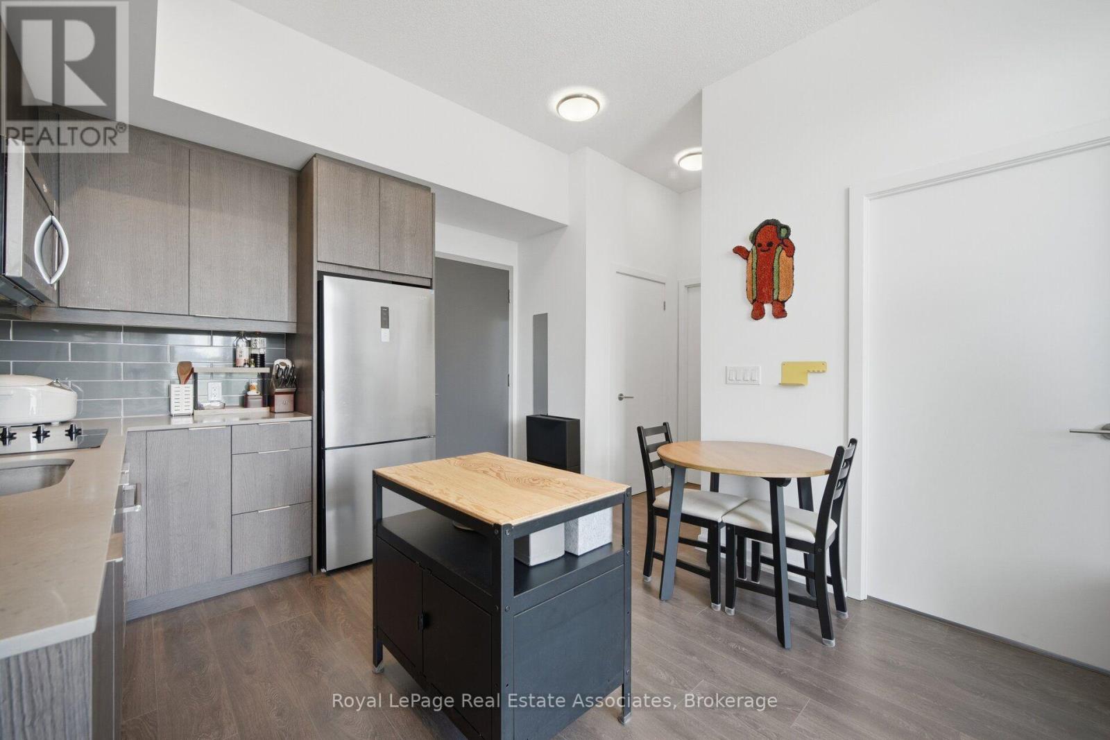 207 - 32 Forest Manor Road, Toronto, Ontario M2J 0H2 - Photo 10 - C13565536
