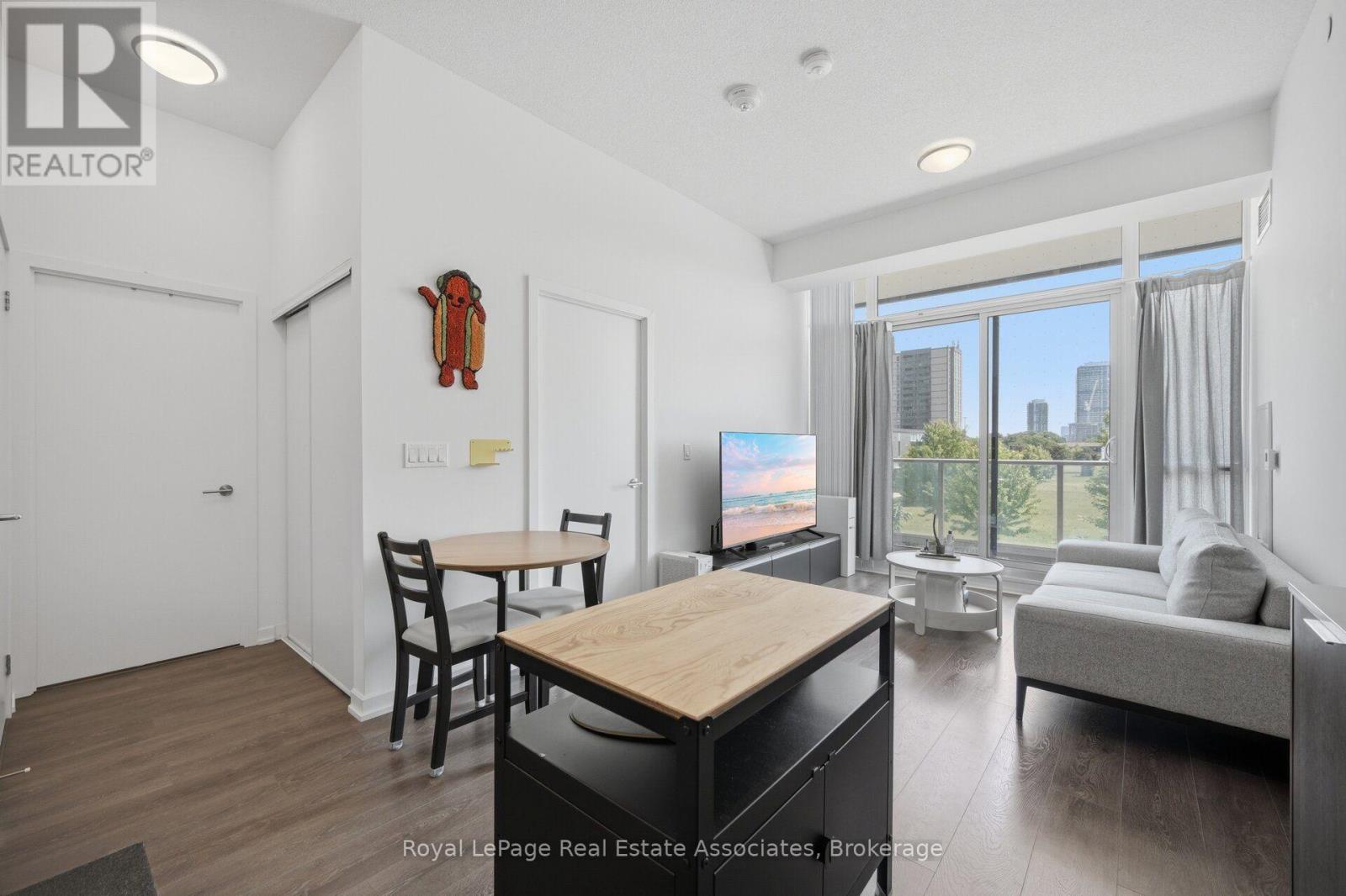 207 - 32 Forest Manor Road, Toronto, Ontario M2J 0H2 - Photo 11 - C13565536