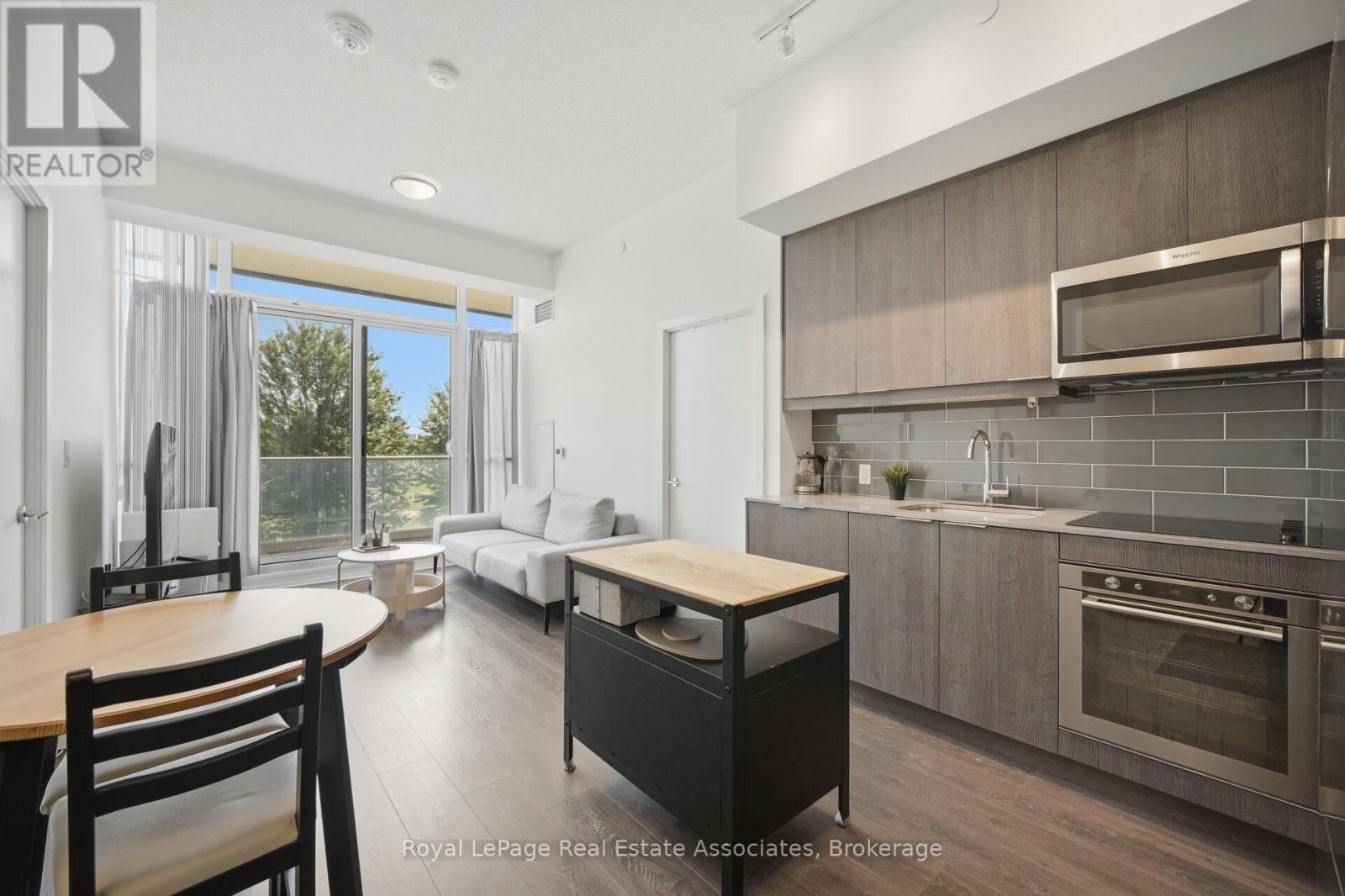 207 - 32 Forest Manor Road, Toronto, Ontario M2J 0H2 - Photo 6 - C13565536