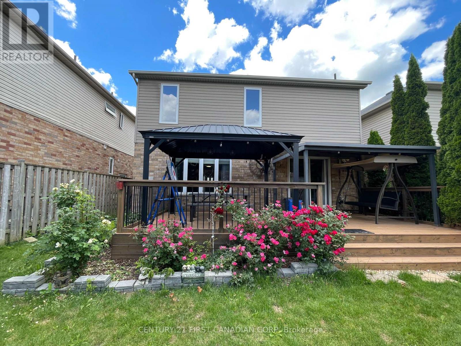 2722 Bateman Trail, London South, Ontario  N6L 0A8 - Photo 2 - X13565568