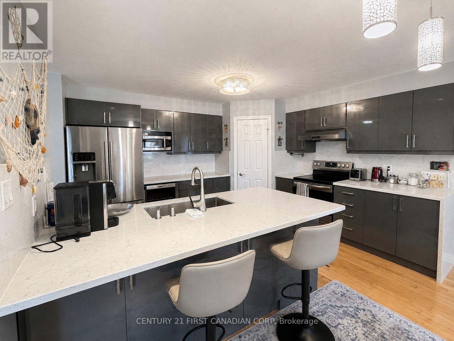 2722 Bateman Trail, London South, Ontario  N6L 0A8 - Photo 7 - X13565568