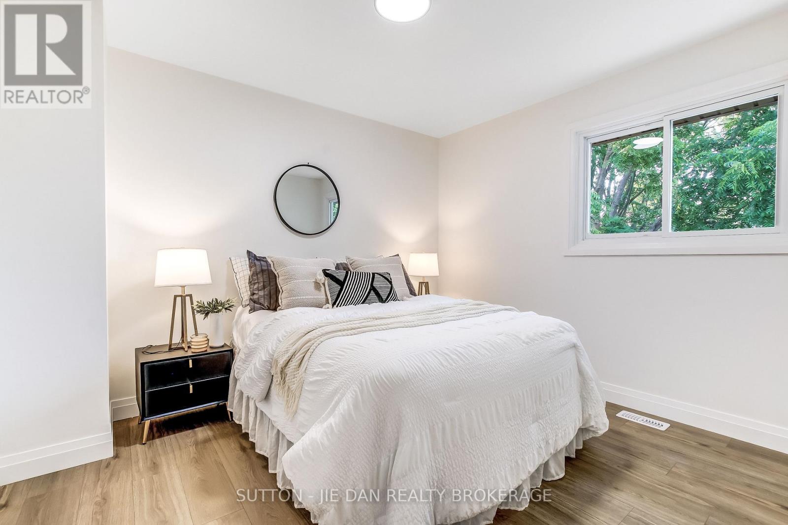 39 Inverary Road, London North, Ontario  N6G 3L5 - Photo 14 - X13565628