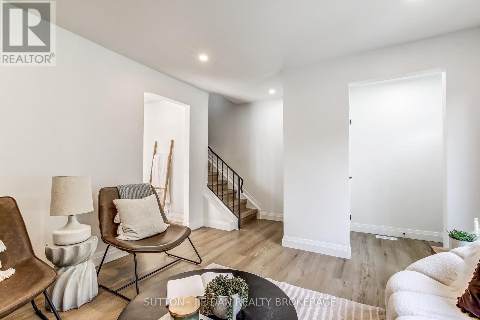 39 Inverary Road, London North, Ontario  N6G 3L5 - Photo 4 - X13565628