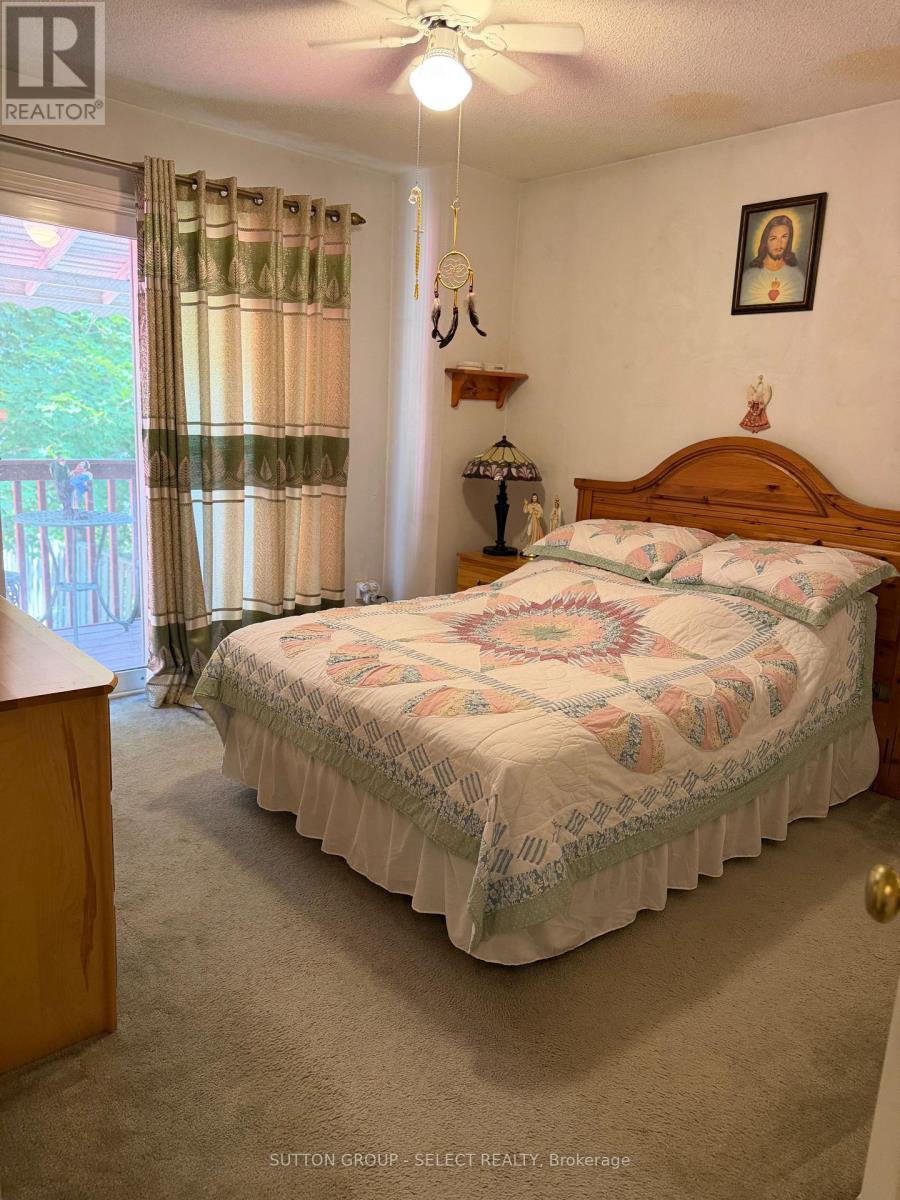 935 Lawson Road, London North, Ontario  N6G 4X4 - Photo 5 - X13565636