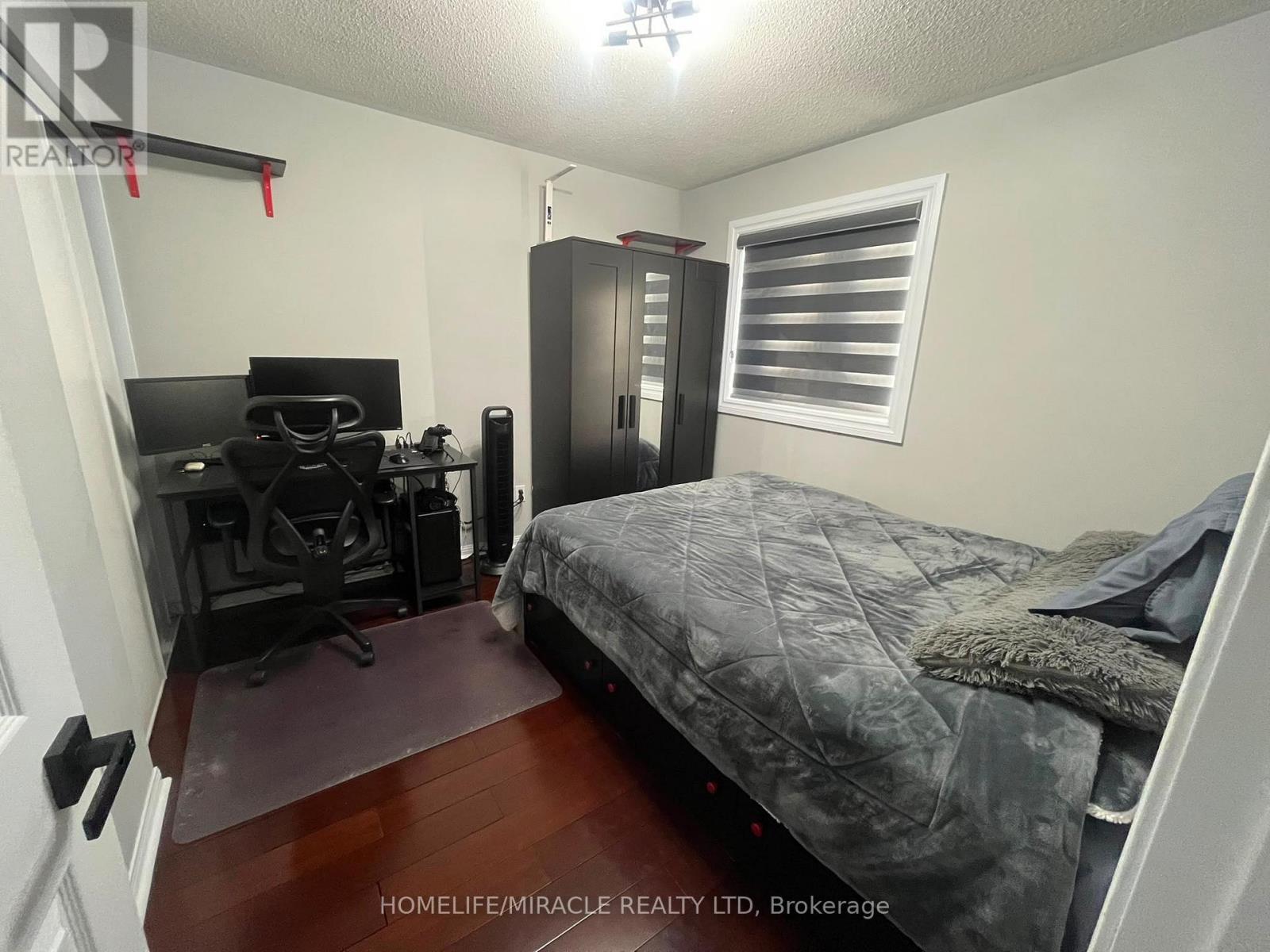 29 Hummingbird Drive, Toronto, Ontario M1X 1W8 - Photo 4 - E13565410