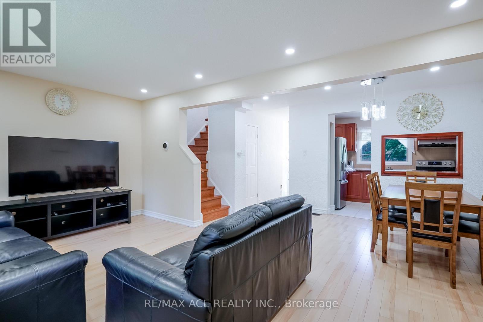 94 - 371 Orton Park Road, Toronto, Ontario M1G 3V1 - Photo 9 - E13565566
