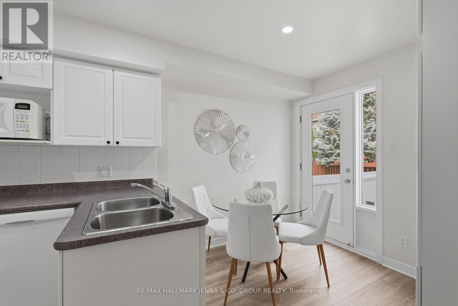 3 Redding Way, Ottawa, Ontario  K2G 6C5 - Photo 16 - X13565426