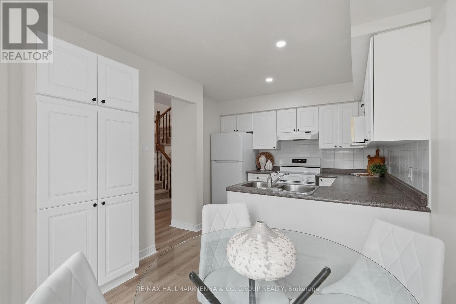 3 Redding Way, Ottawa, Ontario  K2G 6C5 - Photo 18 - X13565426
