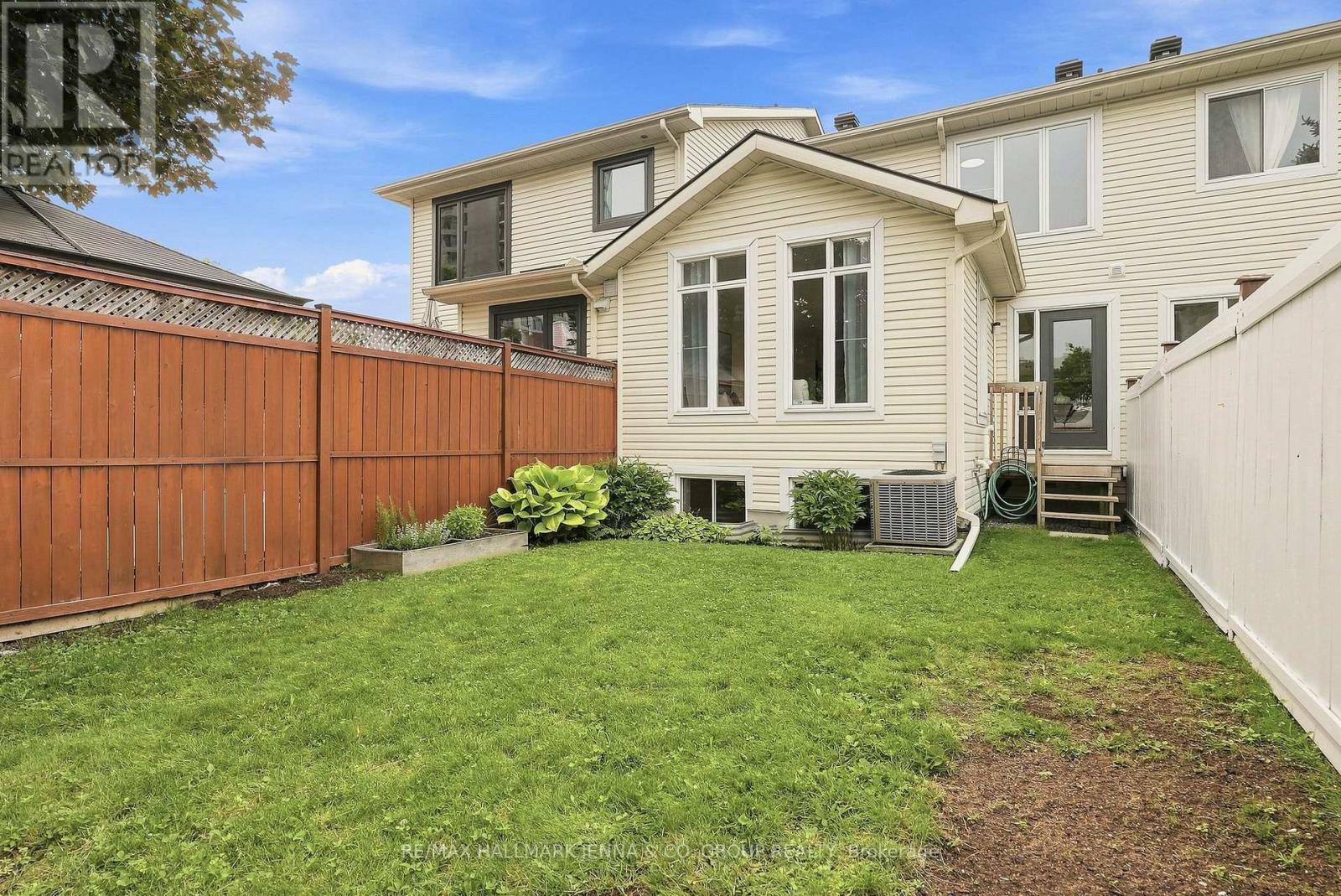 3 Redding Way, Ottawa, Ontario  K2G 6C5 - Photo 34 - X13565426