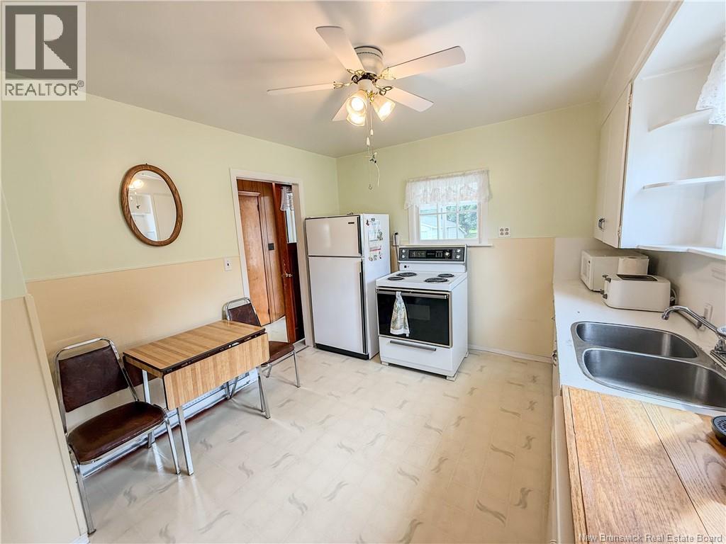 57 Cedar Avenue, Sussex, New Brunswick  E4E 1K6 - Photo 13 - NB144072