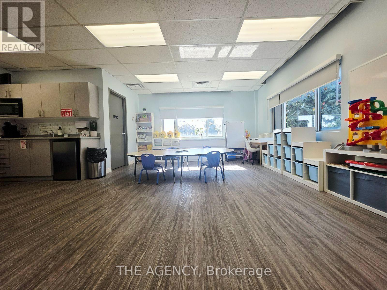 304 - 1200 Lawrence Avenue E, Toronto, Ontario  M3A 1C1 - Photo 17 - C13558344
