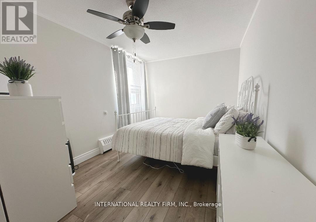 408 - 2263 Marine Drive, Oakville, Ontario  L6L 5K1 - Photo 7 - W13565634