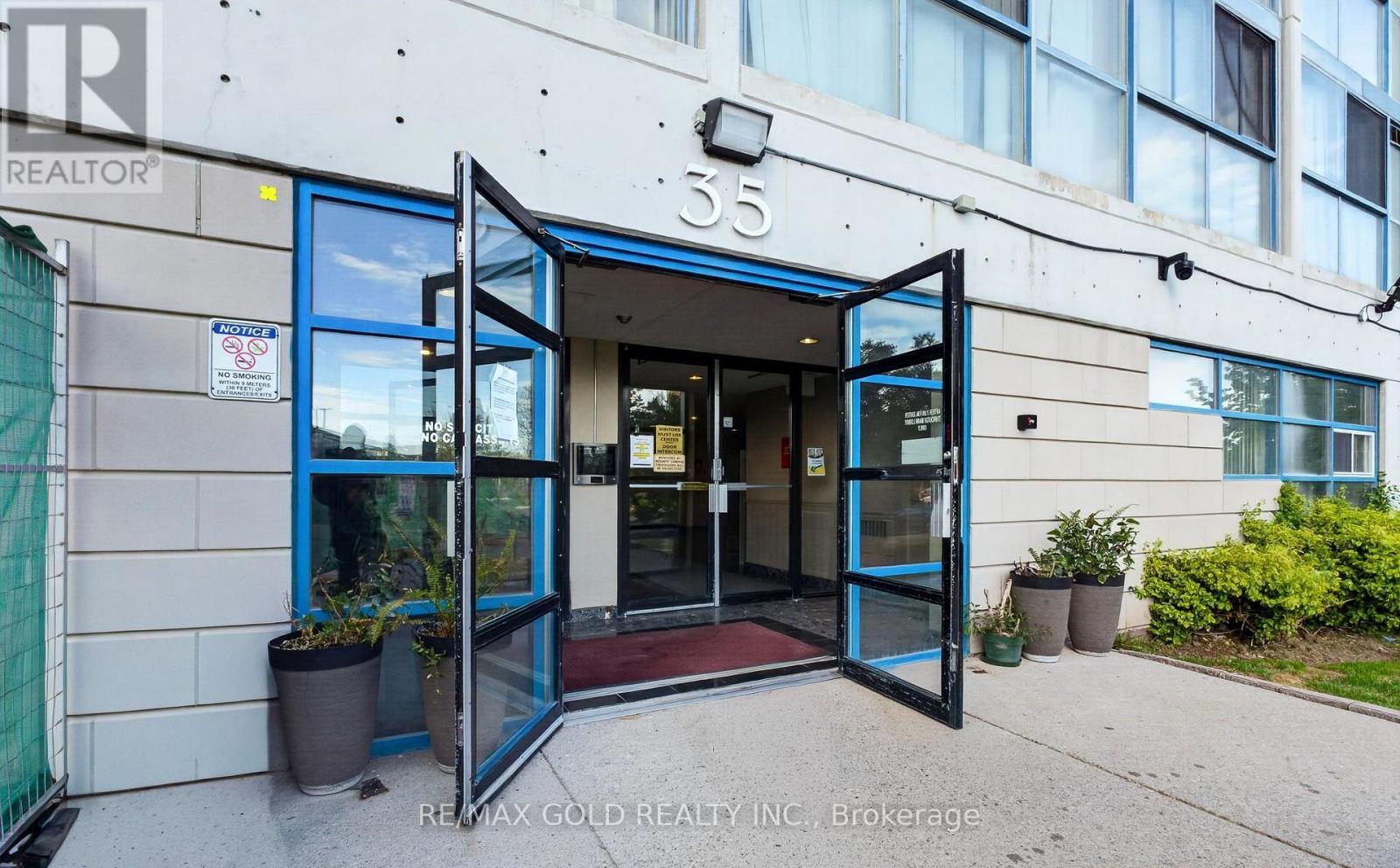 1911 - 35 Trailwood Drive, Mississauga, Ontario  L4Z 3L6 - Photo 4 - W13565644