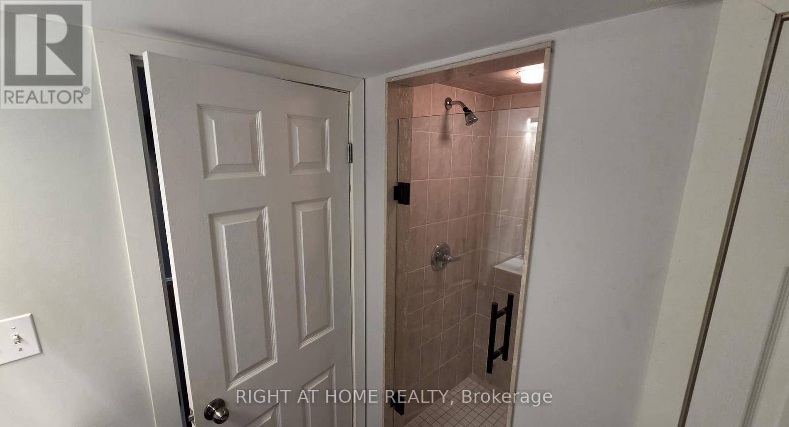 4103 Medland Drive, Burlington, Ontario  L7M 4Z7 - Photo 34 - W13563346