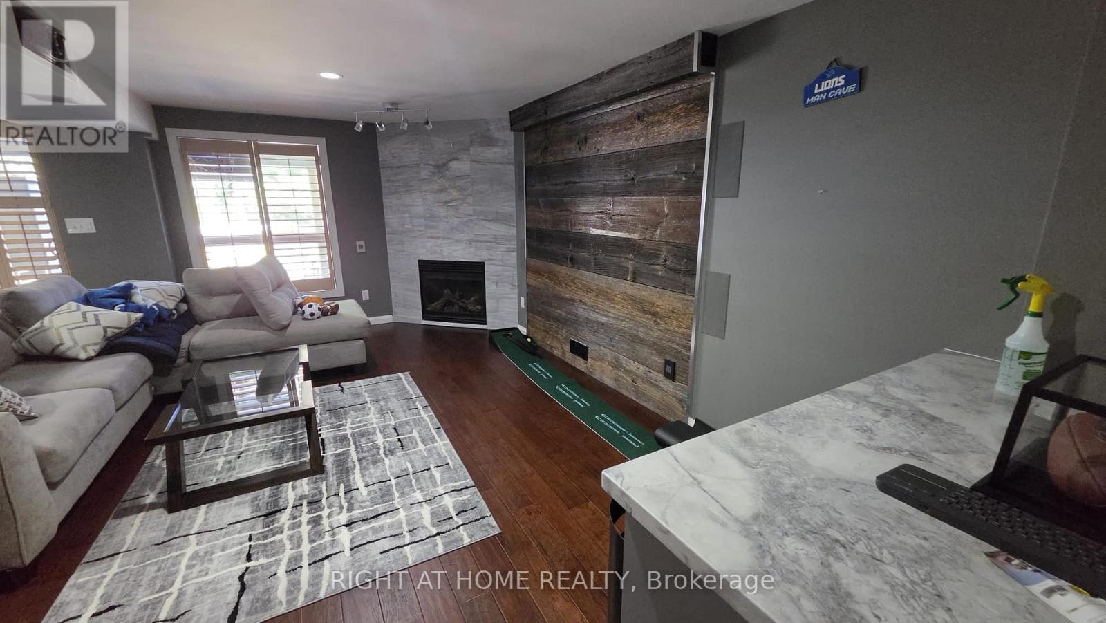4103 Medland Drive, Burlington, Ontario  L7M 4Z7 - Photo 36 - W13563346
