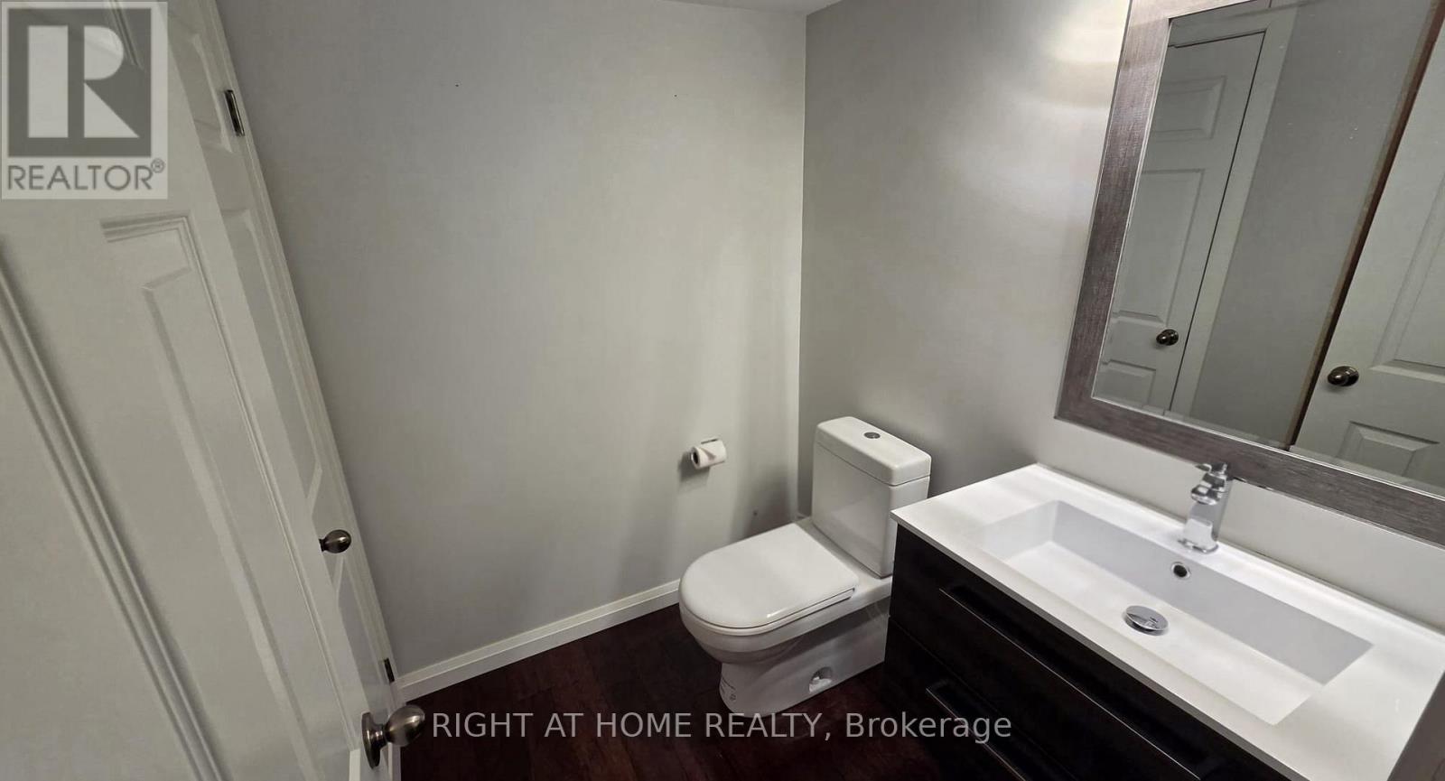 4103 Medland Drive, Burlington, Ontario  L7M 4Z7 - Photo 33 - W13563346