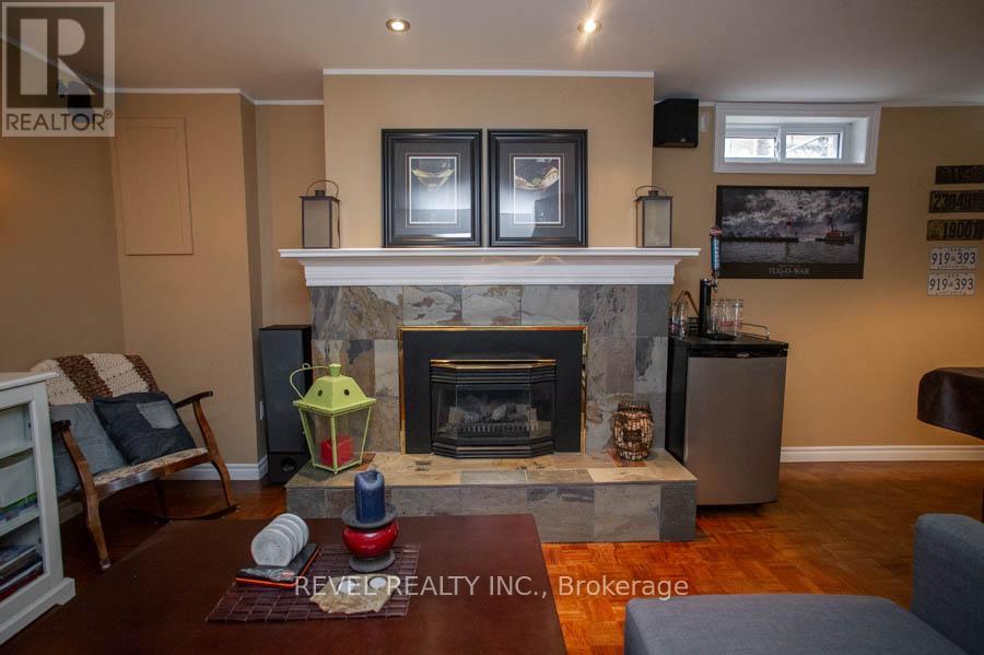 102 Century Hill Drive, Kitchener, Ontario  N2E 2H8 - Photo 21 - X13565676