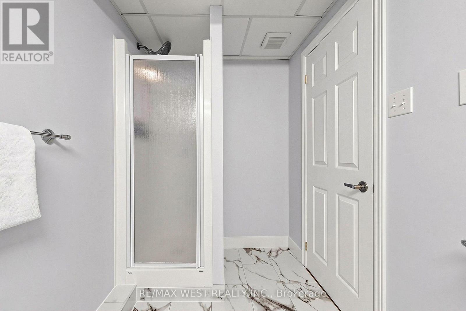571 St Moritz Avenue, Waterloo, Ontario  N2T 2Z3 - Photo 36 - X13565710