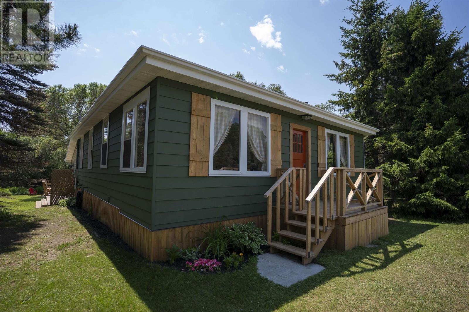 2305 Lakeshore Drive, Shuniah, Ontario  P7A 0M1 - Photo 4 - TB2601962