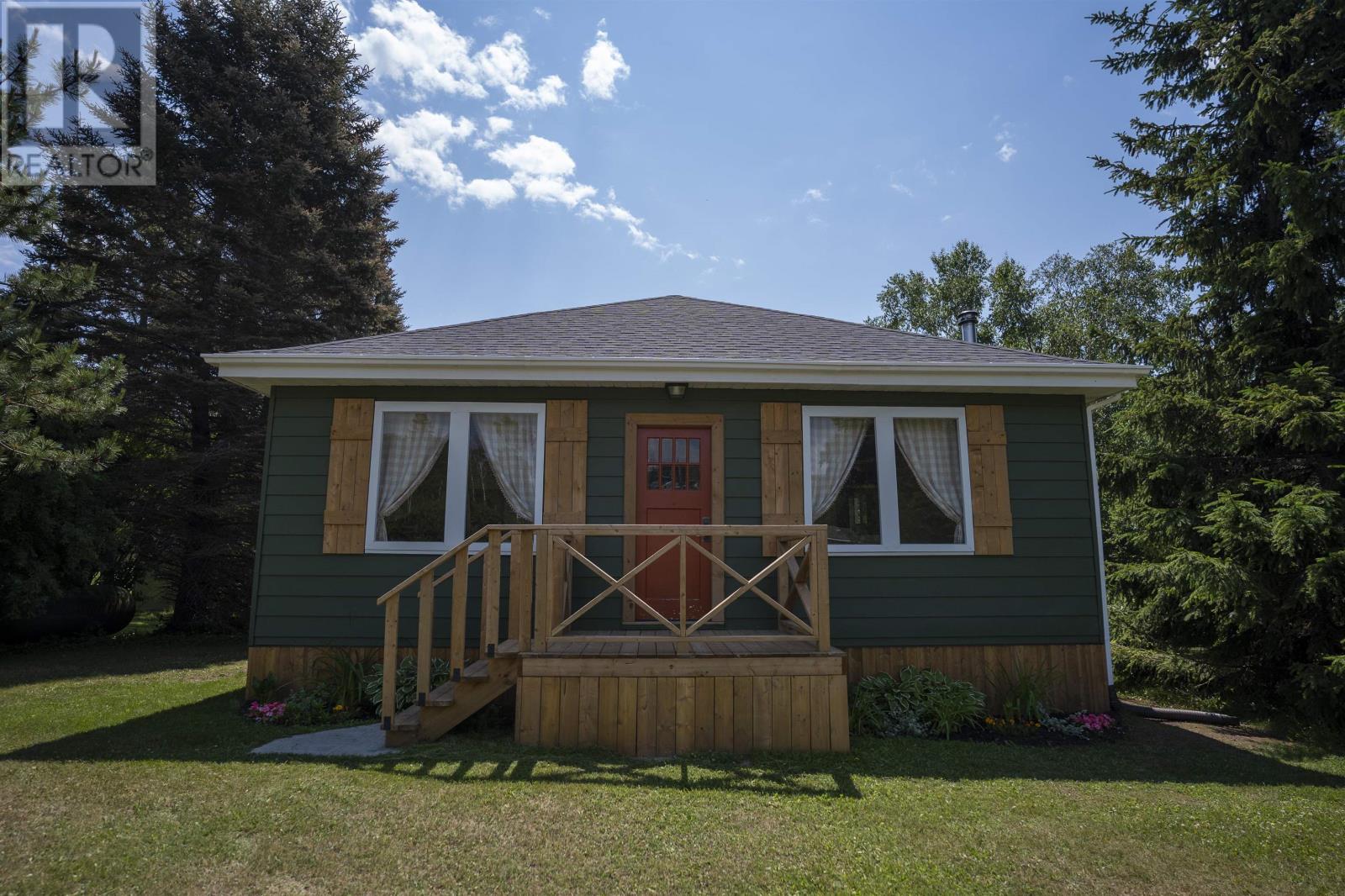 2305 Lakeshore Drive, Shuniah, Ontario  P7A 0M1 - Photo 3 - TB2601962